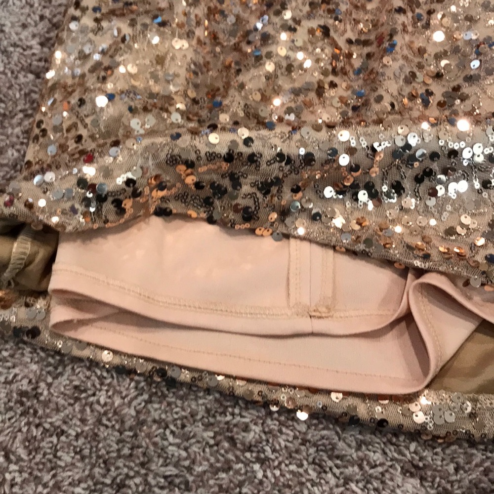Dancing Queen Gold Sequin Dress - Picture 6 of 10
